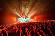 「the GazettE STANDING LIVE TOUR 16 ～GRAND FINALE『DOGMA-ANOTHER FATE-』～」の様子。（Photo by KEIKO TANABE）