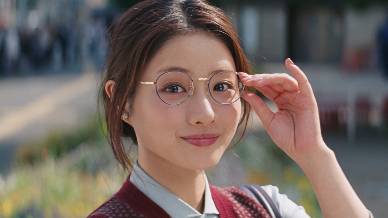 東京メトロ「Find my Tokyo.」キャンペーンCM「王子_季節のお便り」篇のワンシーン。