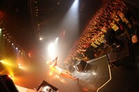 「猿旅2016 supported by uP!!!」東京・Zepp Tokyo公演の様子。（撮影：久保永隆二）