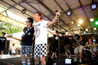 KEMURI（撮影：半田安政[showcase]）