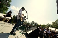 WEAKEND HEROES（撮影：半田安政[showcase]）