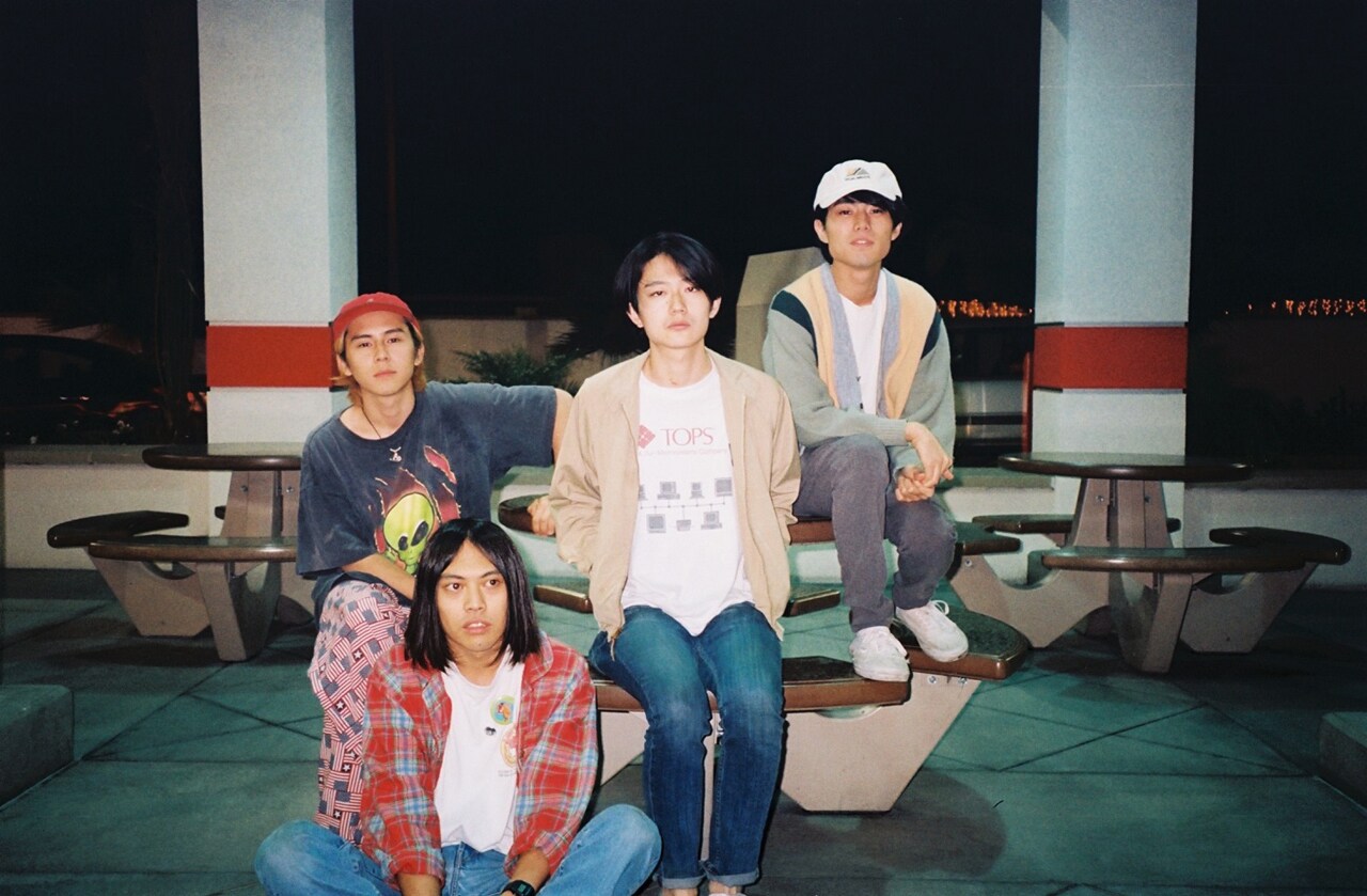 DYGLがOnly Realとツーマン、前売り券購入者にスプリットカセットテープ配布