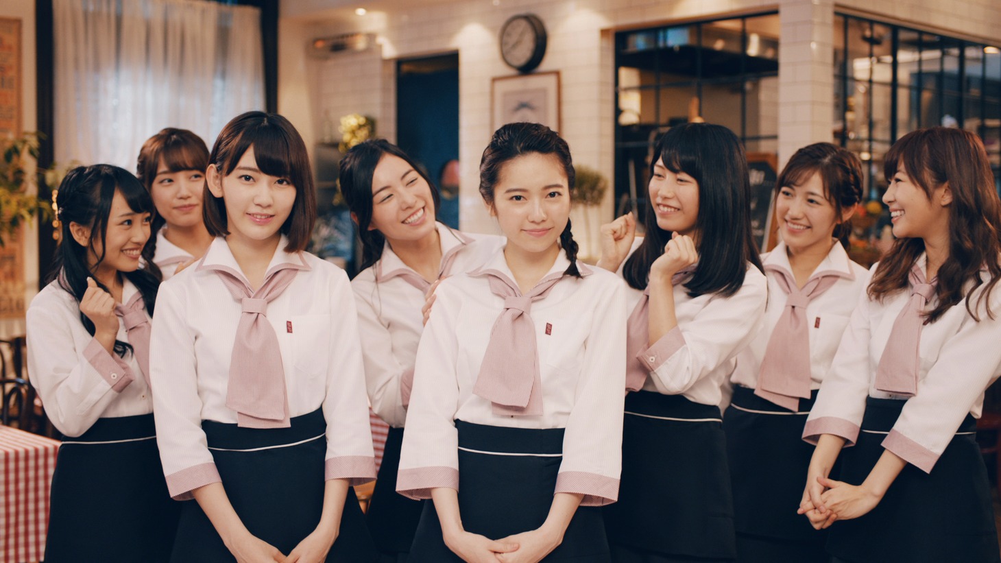 「バイトル」新CM「（バイト）卒業前」篇のワンシーン。