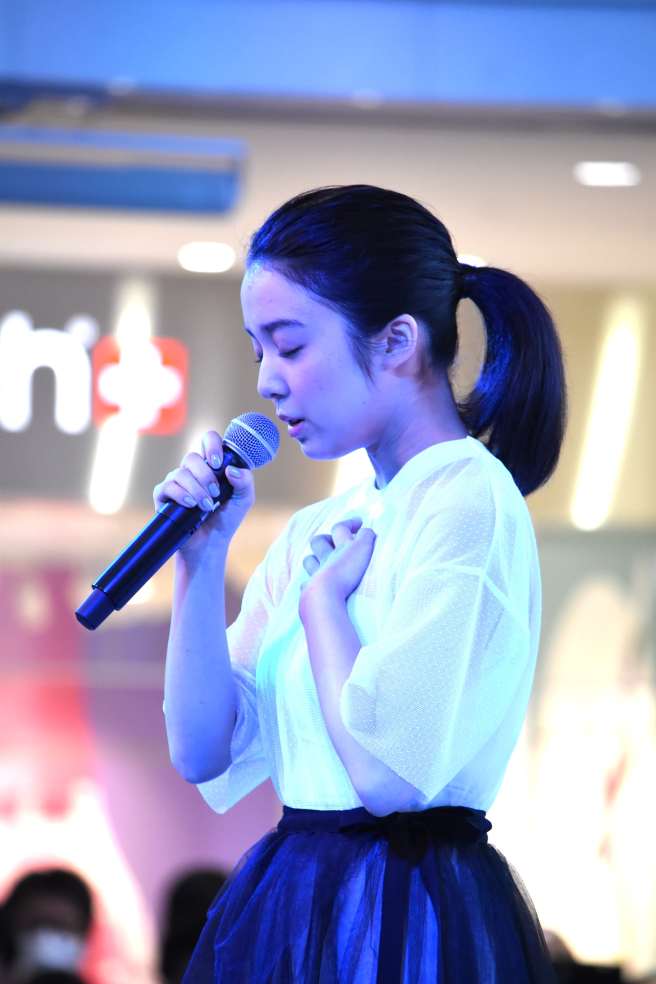 上白石萌音