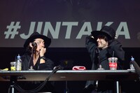 JINTAKA「Choo Choo SHITAIN」リリース記念イベントの様子。