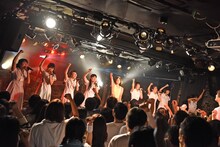 PASSPO☆とコラボを行うアイドルネッサンス。