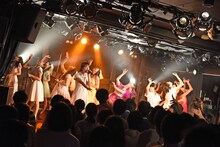 PASSPO☆とコラボを行うアイドルネッサンス。