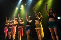 アップアップガールズ（仮）（写真提供：YU-Mエンターテインメント）