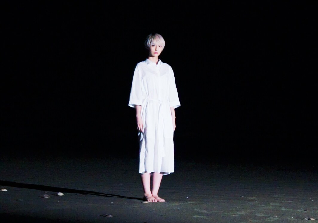 world's end girlfriend、“存在そのものの強さと美で見せる”トレイラーに日南響子