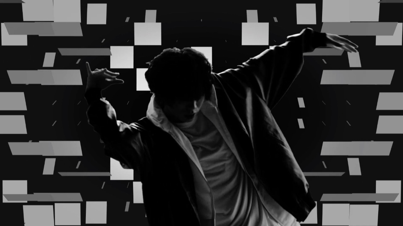 「NANIMONO（feat. 米津玄師）」ミュージックビデオのワンシーン。