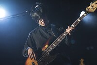 刀川翼（B / polly）（Photo by Daisuke Miyashita）