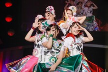 ももいろクローバーZ「子供祭り」の様子。（Photo by HAJIME KAMIIISAKA）