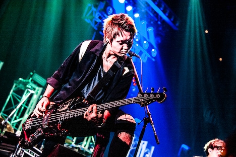 辻村勇太（B）（撮影：浜野カズシ）