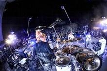 DIV「DIV ONEMAN LIVE 2016『DIVE!!!』at 日比谷野外大音楽堂」の様子。（Photo by MASANORI FUJIKAWA）