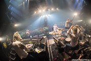 「WOWOW×MAN WITH A MISSION『WOWGOW LIVE SHOW』」のワンシーン。
