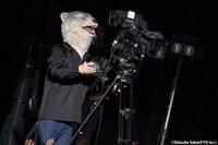 「WOWOW×MAN WITH A MISSION『WOWGOW LIVE SHOW』」のワンシーン。