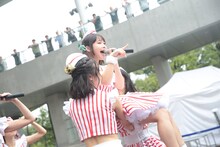 PASSPO☆「ギミギミaction ・ ラブリフレイン」リリースイベントの様子。（写真提供：日本クラウン）