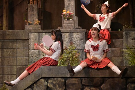 「墓場、女子高生」公開ゲネプロの様子。