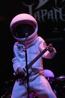 CUTT（Vo, G / SPEED OF LIGHTS）