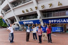 神奈川・横浜スタジアムを訪れたSuchmos。