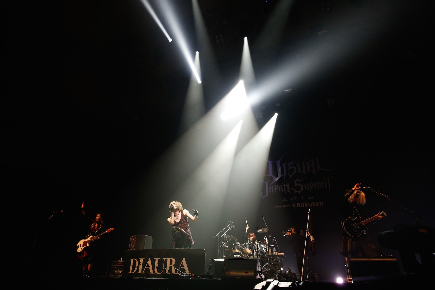 DIAURA