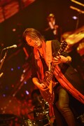 TAKURO（G / GLAY）