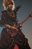 HIZAKI（G / Versailles）