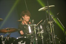 Takeshi（Dr / カメレオ）