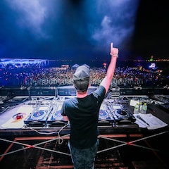 「MUSIC CIRCUS」で国内外アーティスト&アイドルが熱狂ステージ