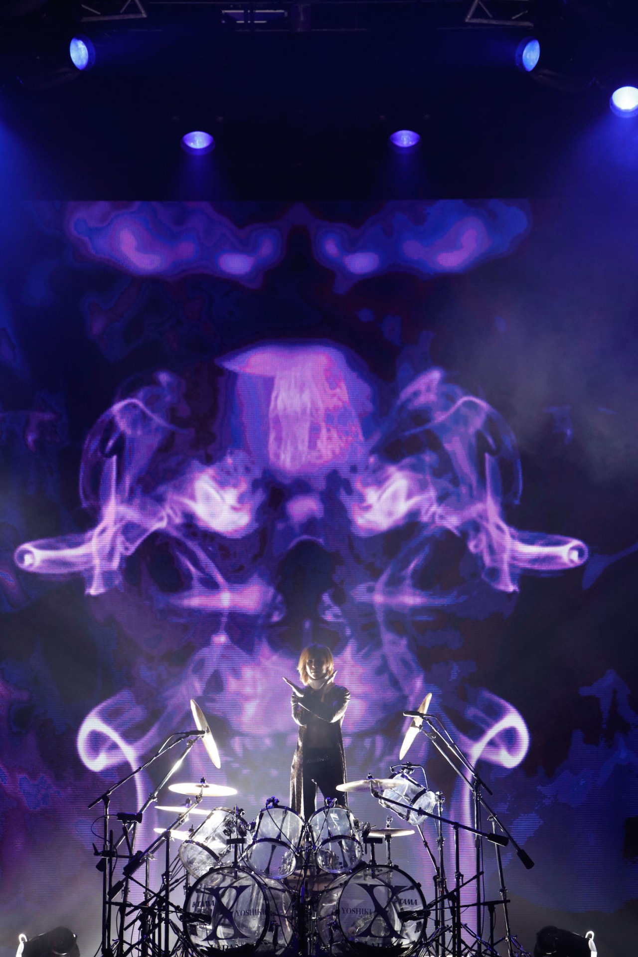 YOSHIKI（Dr, Piano / X JAPAN）
