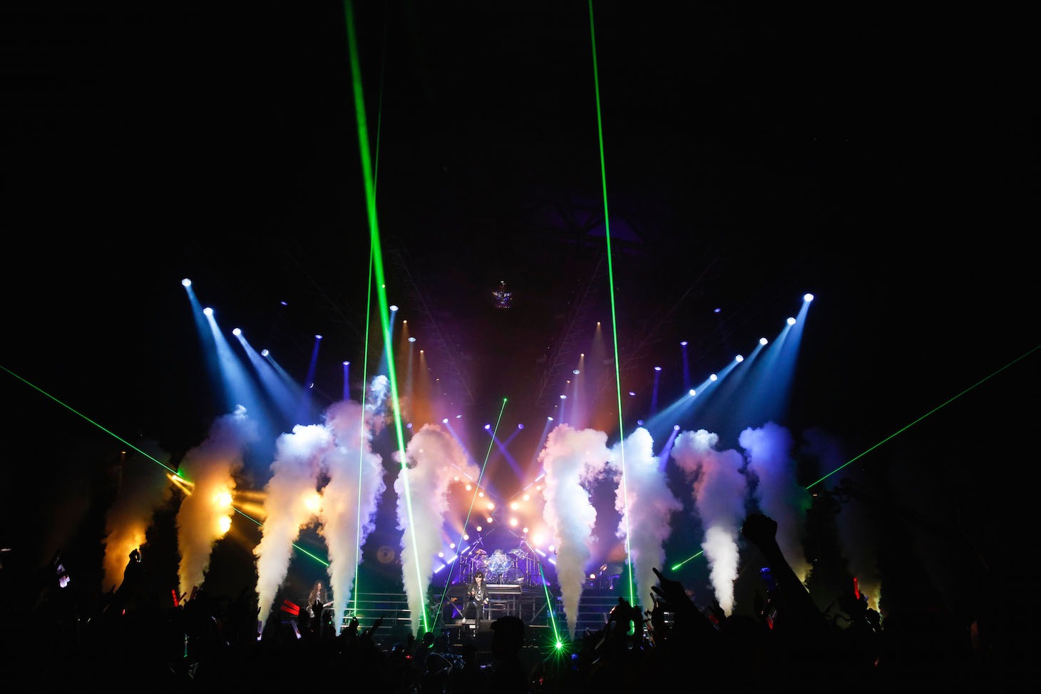 X JAPAN