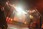 ONIGAWARA「1stインスタントカメラ・シングル『シャッターチャンス’93』リリース記念 ワンマンGIG＆インスタントカメラ撮影会」東京・渋谷TAKE OFF 7公演の様子。（Photo by nishinaga "saicho" isao）
