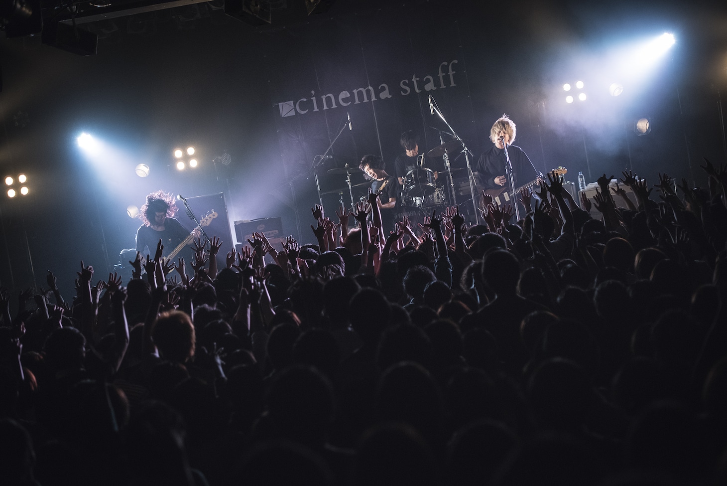 cinema staff「『前衛懐古主義』part1」東京・LIQUIDROOM公演の様子。（Photo by Daisuke Miyashita）