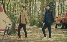 “オドループダンス”を披露するうしろシティ。