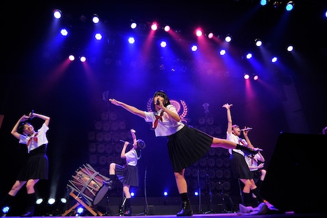 私立恵比寿中学「私立恵比寿中学秋田分校～地域と変革の学芸会～」秋田・秋田県民会館公演の様子。（撮影：鈴木竜典）