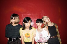 泣き顔ツインテール