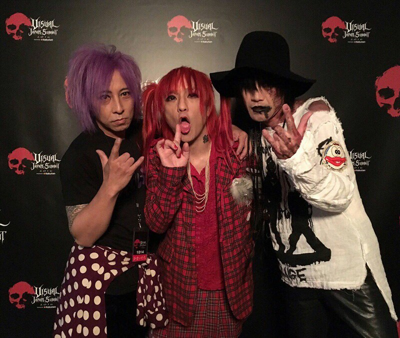 かまいたち、単独ライブ「独罰視姦二〇一七」開催