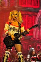 HYDE（VAMPS）（撮影：今元秀明、田中和子）