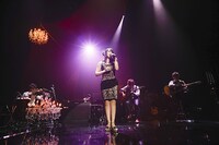 「MTV Unplugged: Nana Mizuki」の様子。（Photo by hajime kamiiisaka）