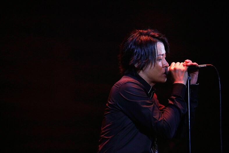 RYUICHI（Vo）（写真提供：エイベックス・グループ）