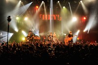 Rhythmic Toy World「『HEY!』の『HEY!』による『HEY!』の為のツアー～ツアーファイナルワンマン～」の様子。（Photo by MASANORI FUJIKAWA）