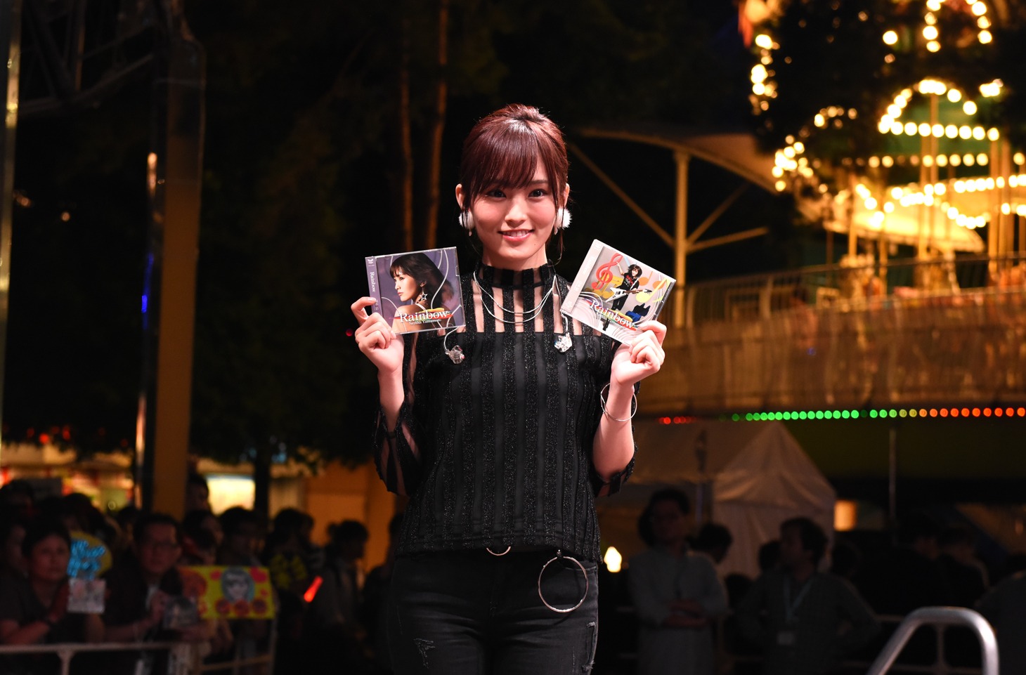 山本彩