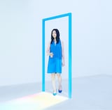 栞菜智世「Heaven's Door ~陽のあたる場所~」通常盤ジャケット