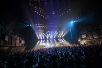 9月18日の赤坂BLITZ公演の様子。（撮影：新保勇樹）