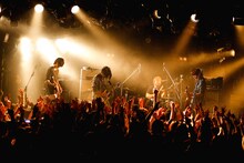 LEGO BIG MORL「LEGO BIG MORL 10th anniversary tour『Lovers, Best, Music』」東京・渋谷CLUB QUATTRO公演の模様。（撮影：山川哲矢）