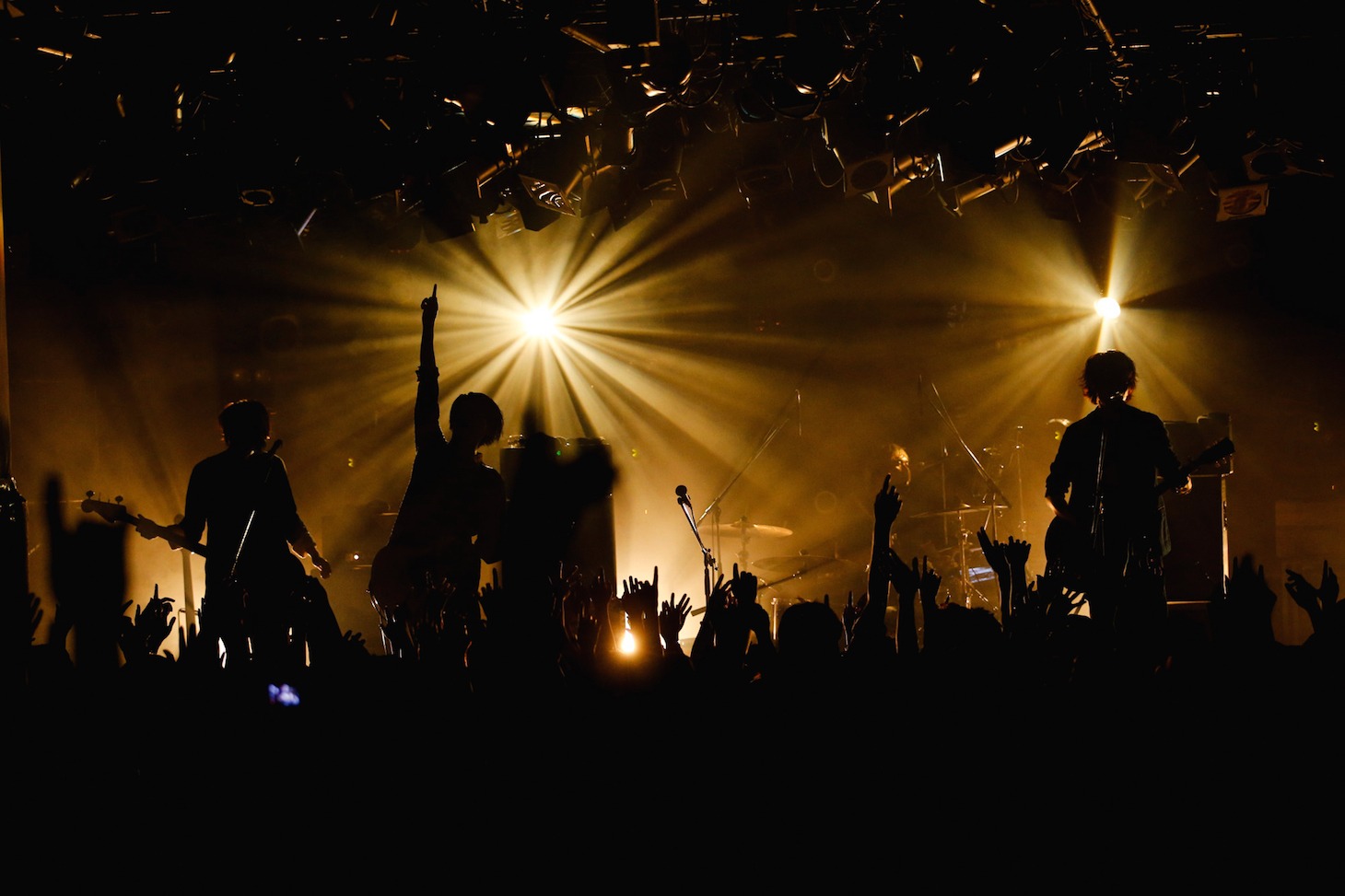 LEGO BIG MORL「LEGO BIG MORL 10th anniversary tour『Lovers, Best, Music』」東京・渋谷CLUB QUATTRO公演の模様。（撮影：山川哲矢）