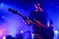 ヤマモトシンタロウ（B）（撮影：山川哲矢）