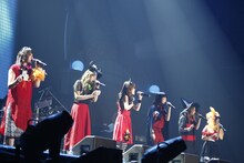 Little Glee Monster（撮影：山内洋枝）