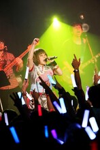 しふぉん（撮影：後藤壮太郎）