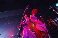 左からあの、しふぉん。（撮影：後藤壮太郎）